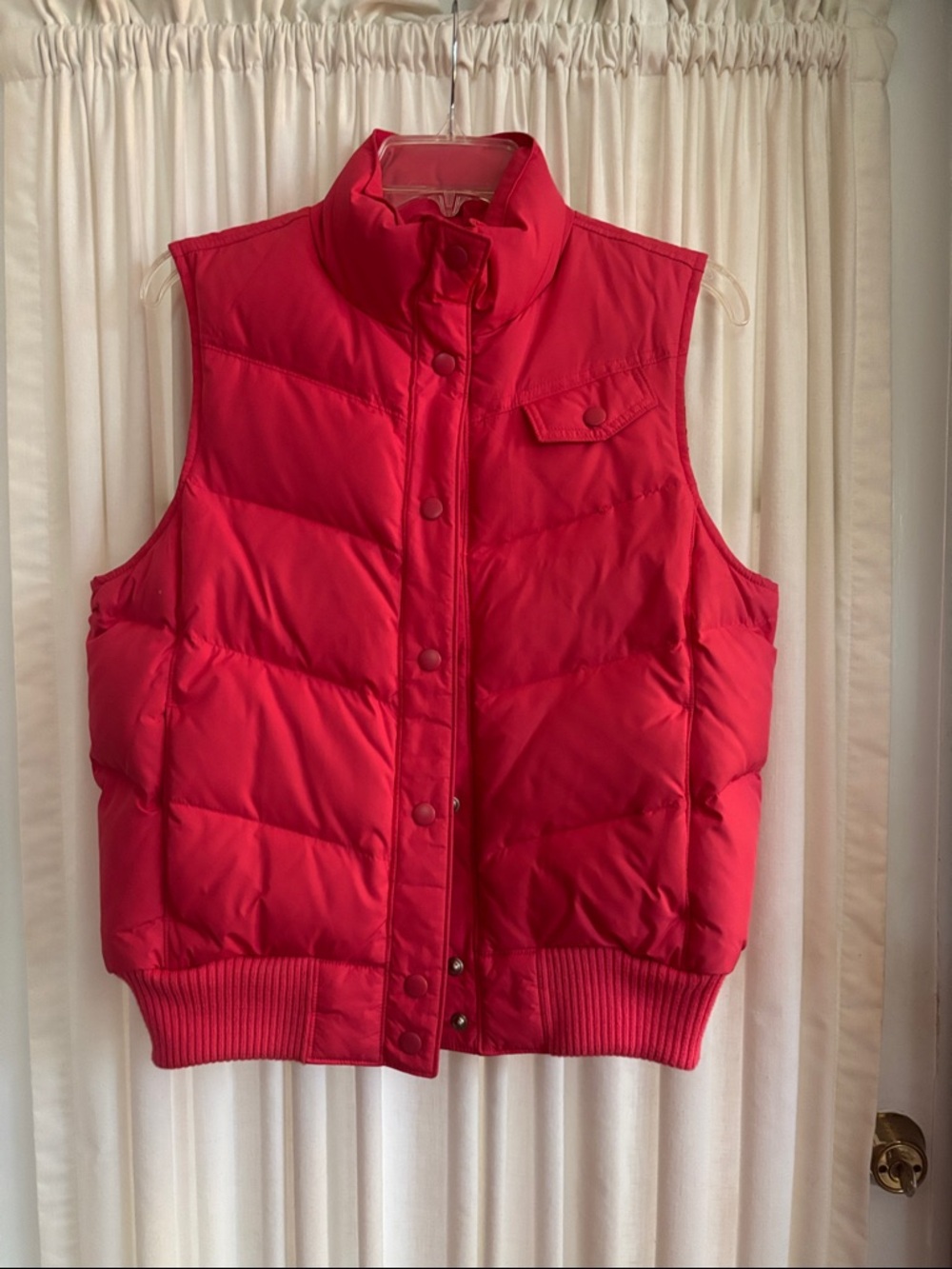 GAP pink down quilted Puffer Vest with Ribbed Hem